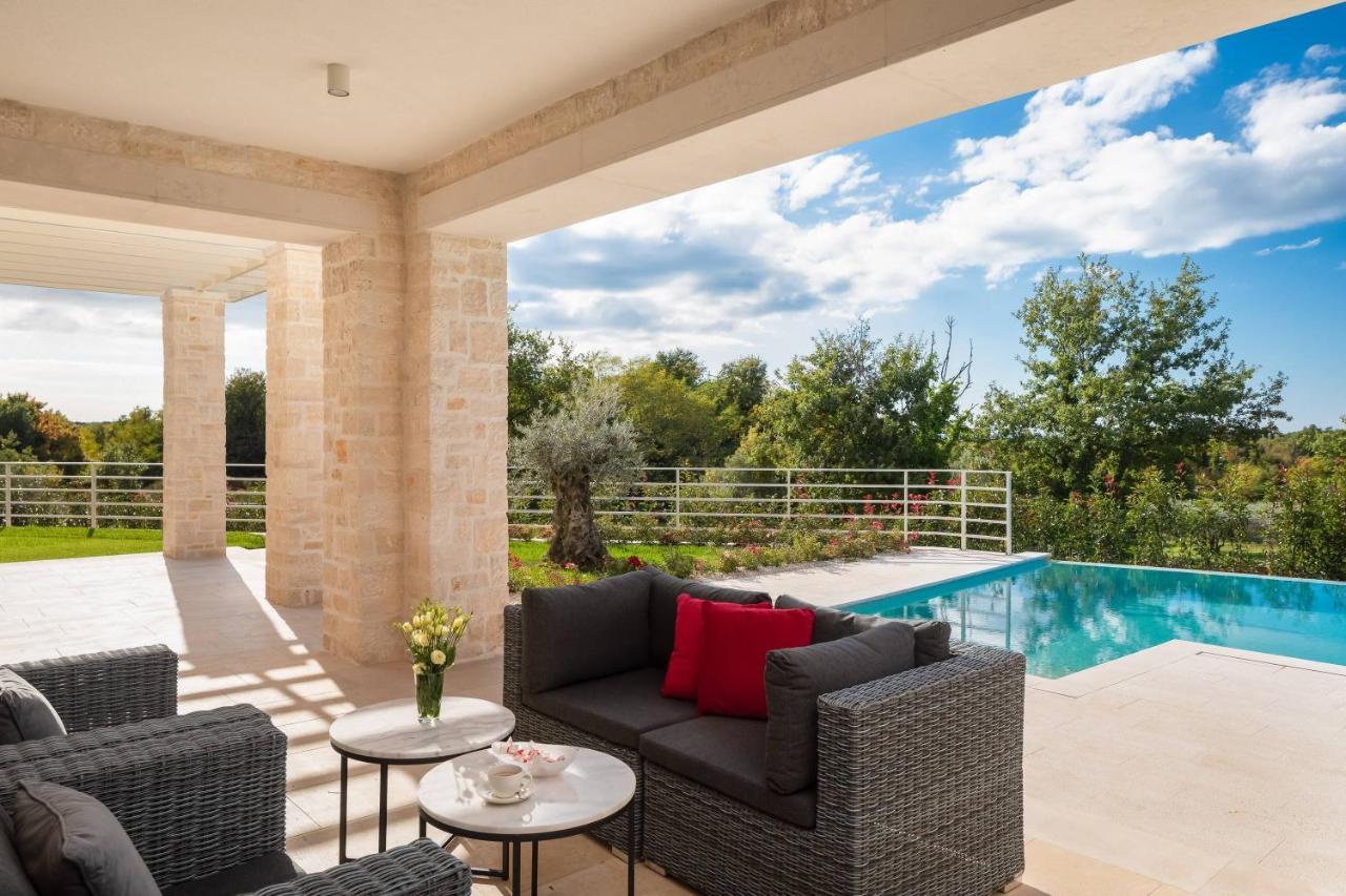 Villa Blanche By Ilc Brtonigla Luaran gambar